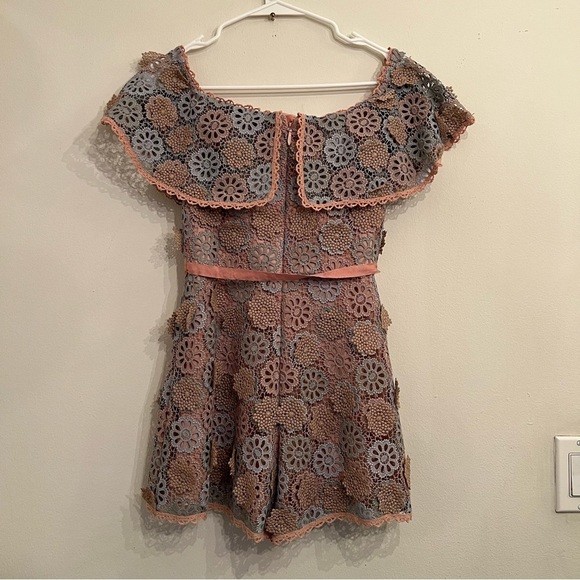 Alexis Lace Romper - Picture 4 of 11